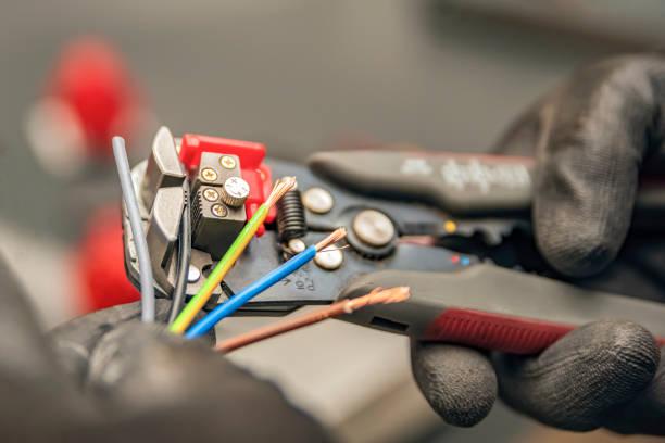 Best Circuit Breaker Repair  in Seville, FL